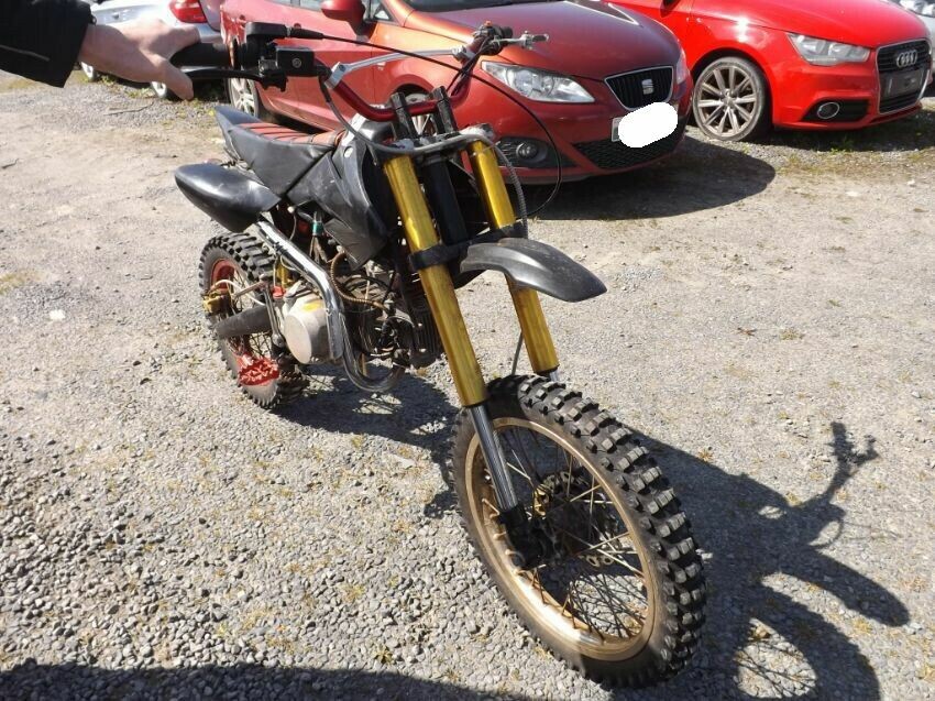  MOTORCYCLE MOTORCYCLE