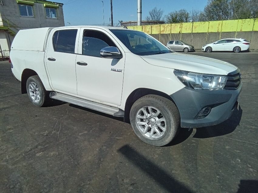 2018 TOYOTA HI-LUX