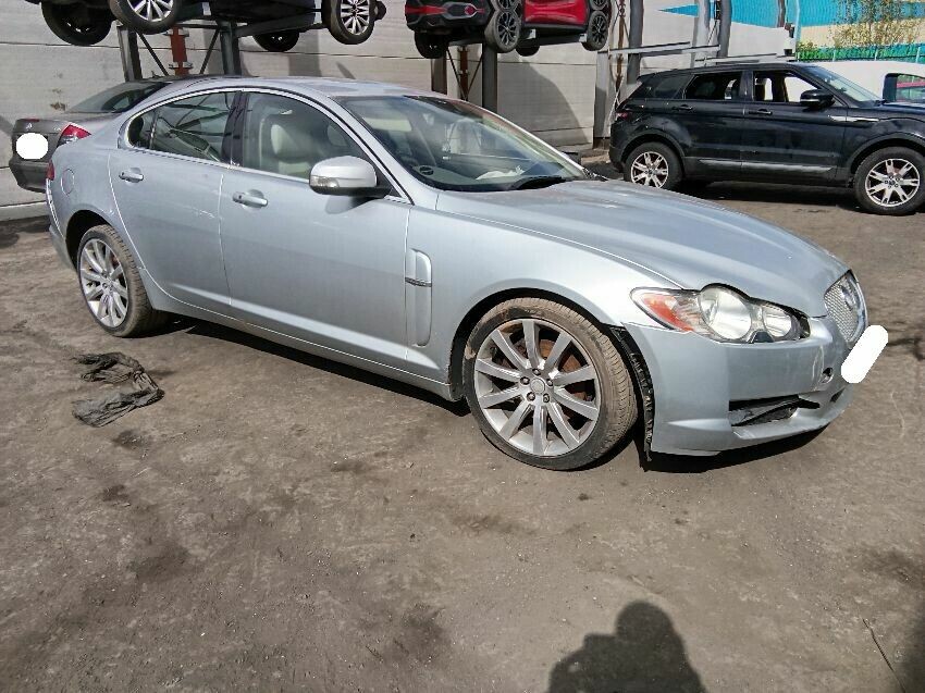2009 JAGUAR XF