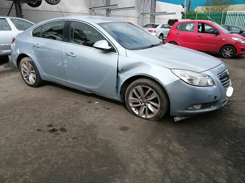 2013 VAUXHALL INSIGNIA