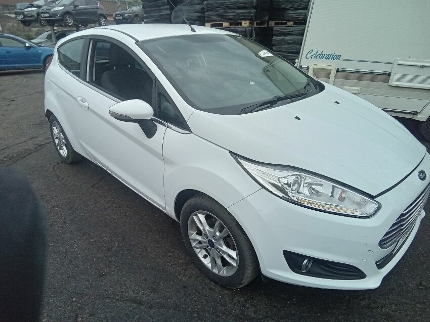 2016 FORD FIESTA