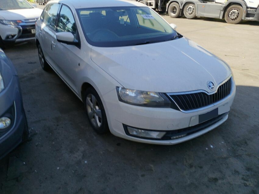 2014 SKODA RAPID