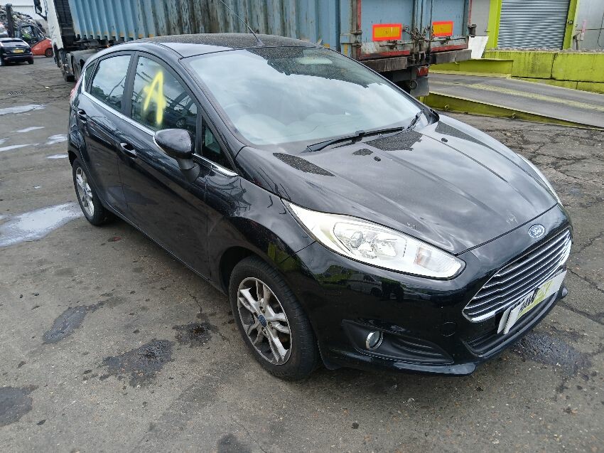 2014 FORD FIESTA