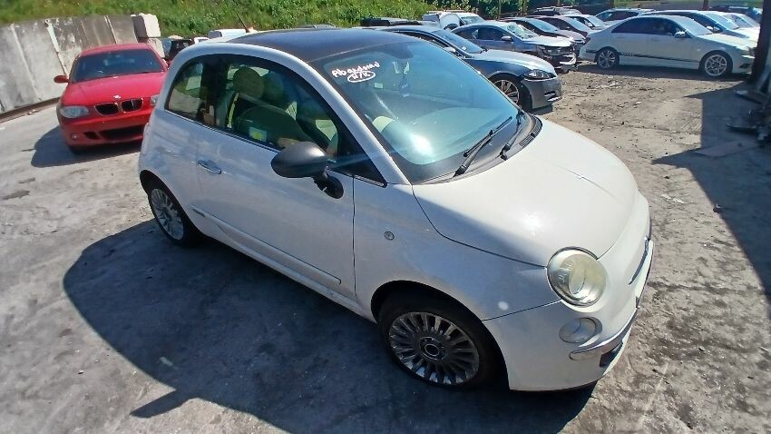 2012 FIAT 500