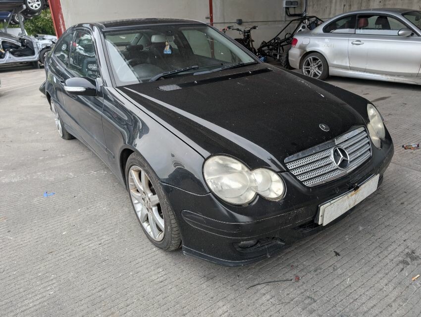 2006 MERCEDES C-CLASS