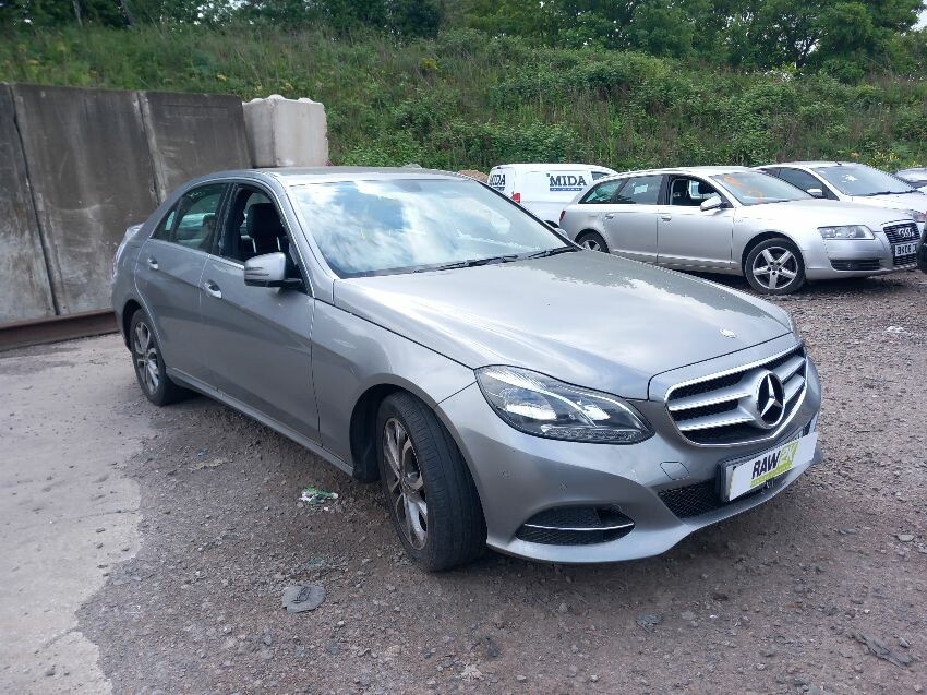 2014 MERCEDES E-CLASS