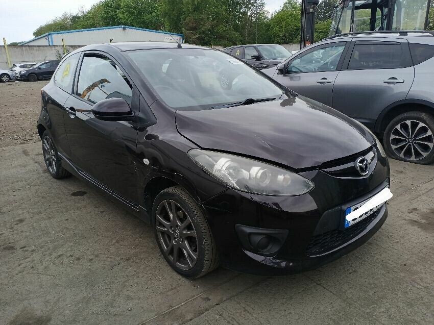 2009 MAZDA 2