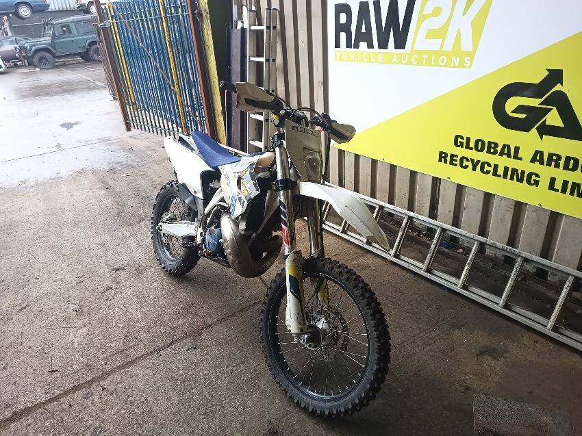 2016 HUSQVARNA TE