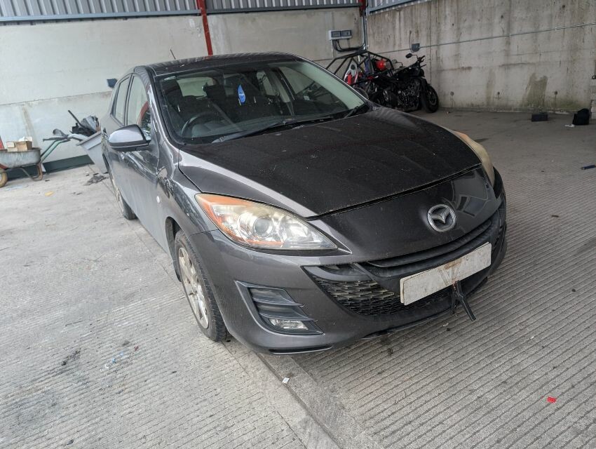 2009 MAZDA 3