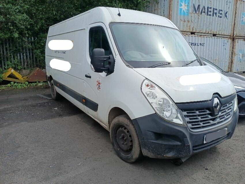 2016 RENAULT MASTER