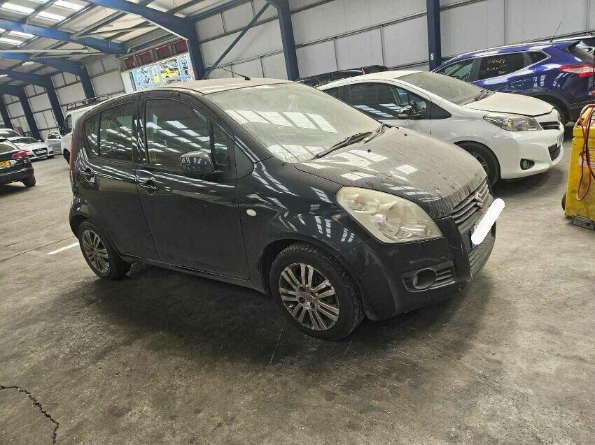 2011 SUZUKI SPLASH