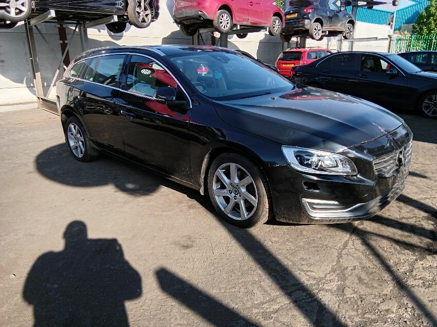 2013 VOLVO V60