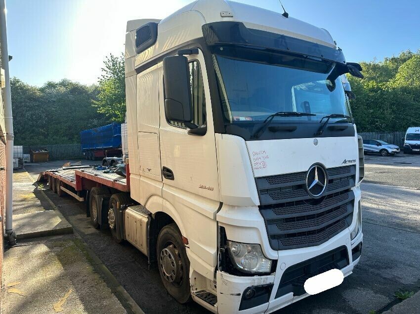 2014 MERCEDES ACTROS