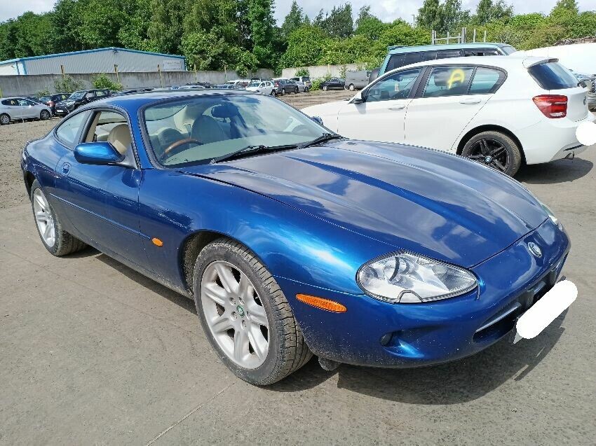 1996 JAGUAR XK8
