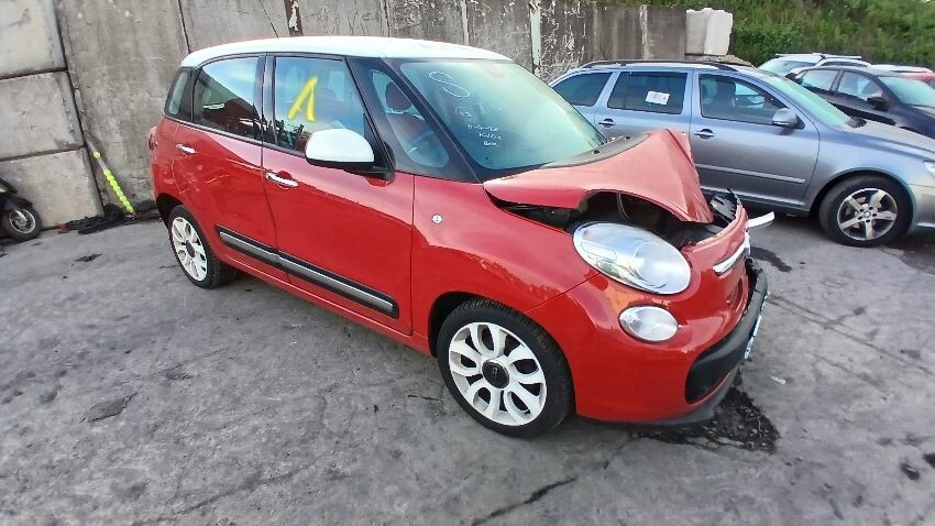 2013 FIAT 500L