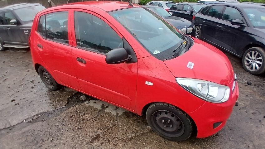 2012 HYUNDAI I10