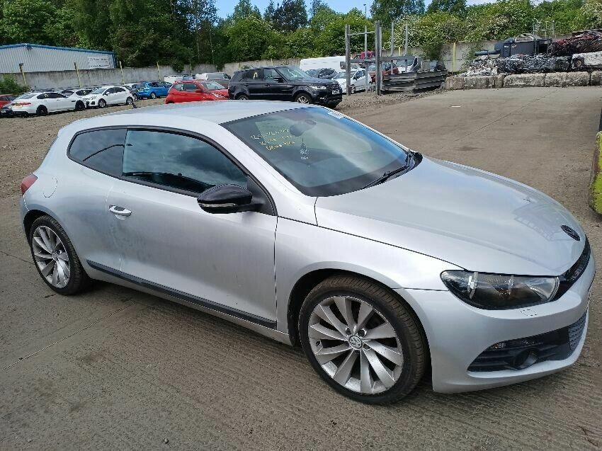 2009 VOLKSWAGEN SCIROCCO