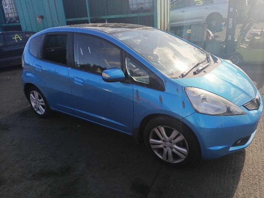 2010 HONDA JAZZ