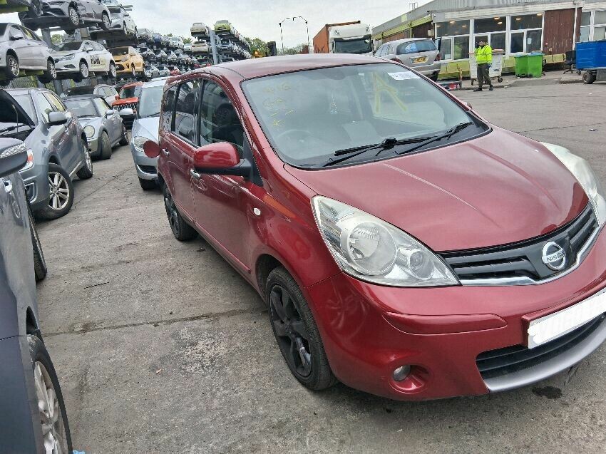 2011 NISSAN NOTE