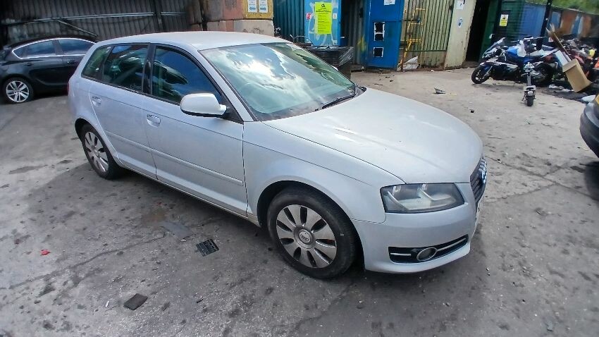 2010 AUDI A3