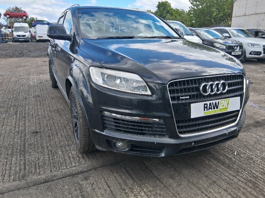 2009 AUDI Q7