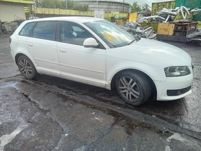 2010 AUDI A3