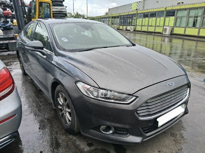 2015 FORD MONDEO