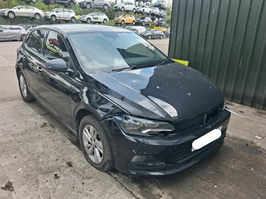 2018 VOLKSWAGEN POLO
