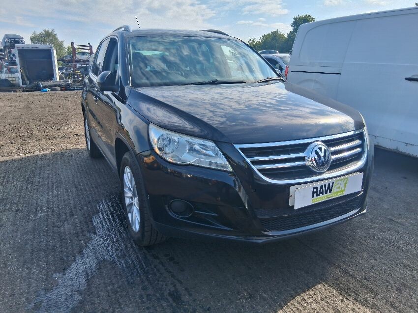 2009 VOLKSWAGEN TIGUAN