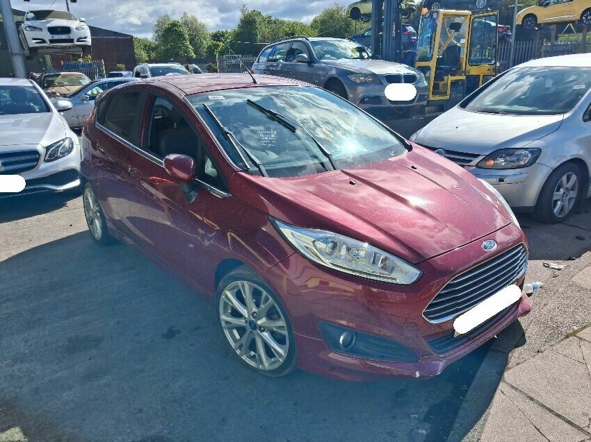 2014 FORD FIESTA