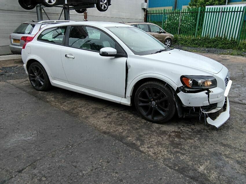 2009 VOLVO C30