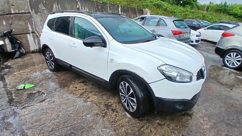 2013 NISSAN QASHQAI