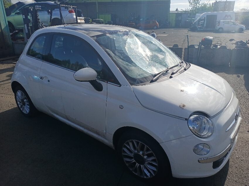 2014 FIAT 500