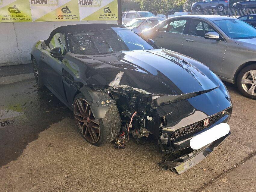 2019 JAGUAR F-TYPE