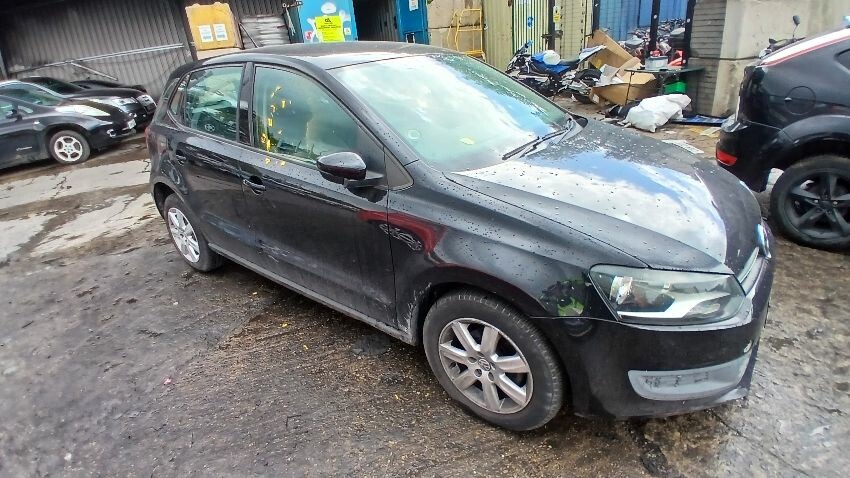 2009 VOLKSWAGEN POLO