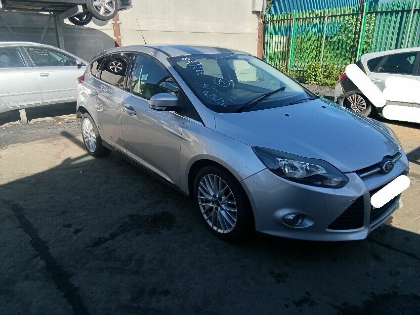 2012 FORD FOCUS
