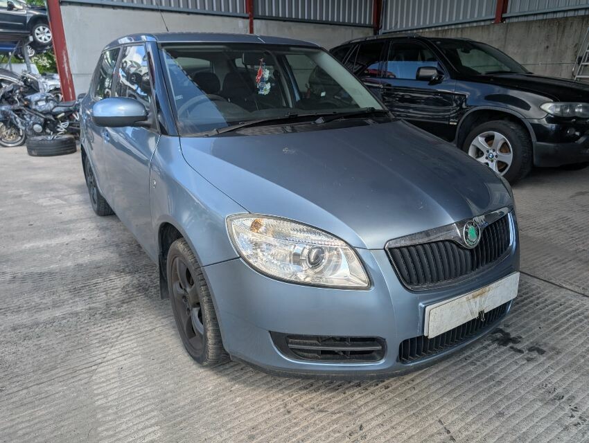 2008 SKODA FABIA