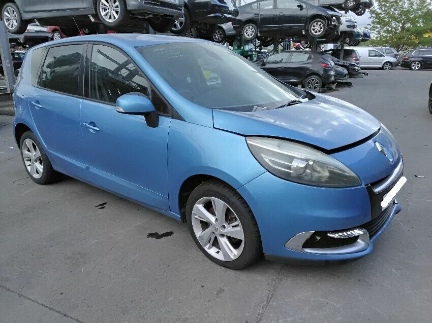 2012 RENAULT SCENIC