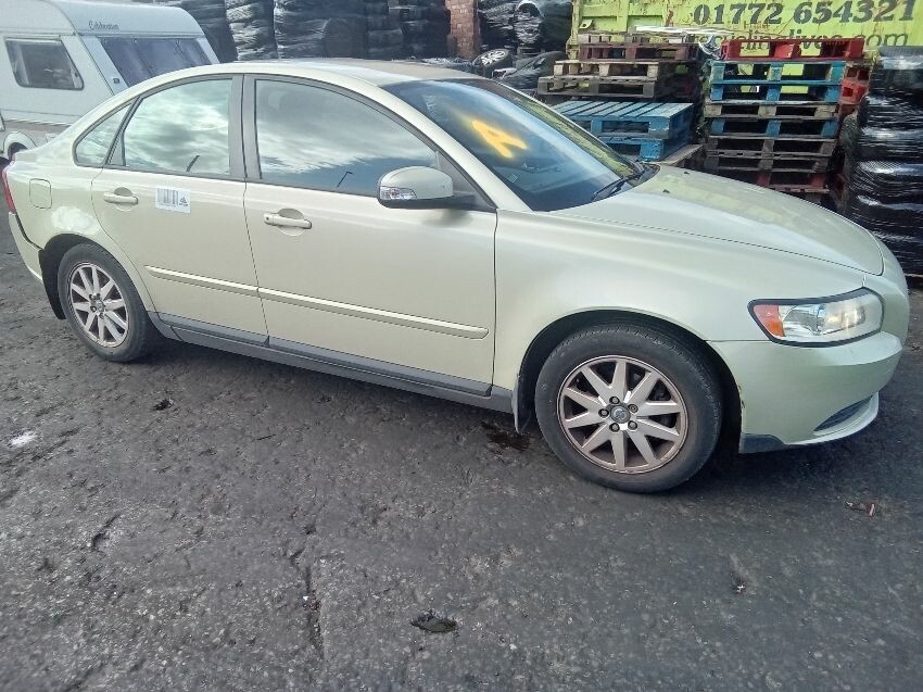 2008 VOLVO S40