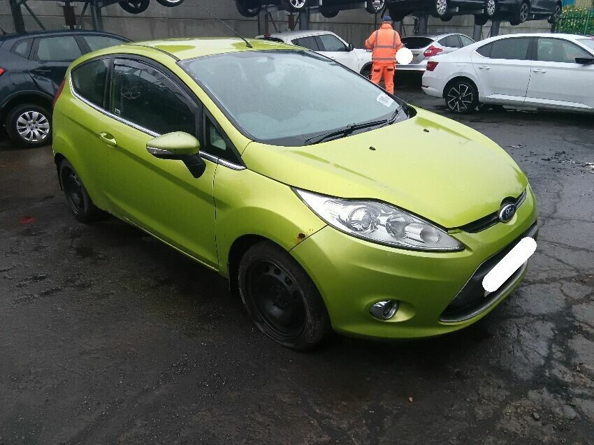 2009 FORD FIESTA