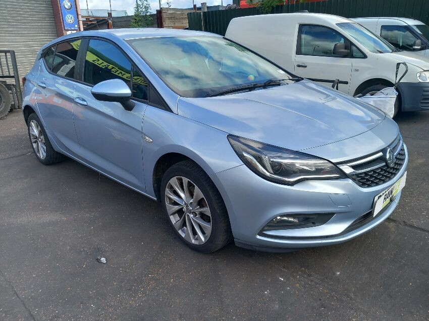 2018 VAUXHALL ASTRA