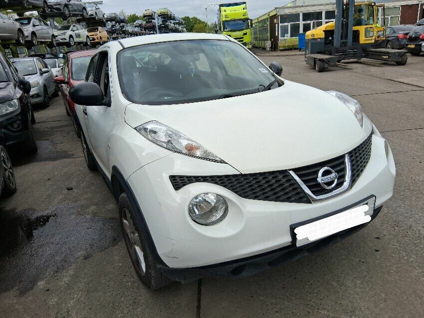 2013 NISSAN JUKE