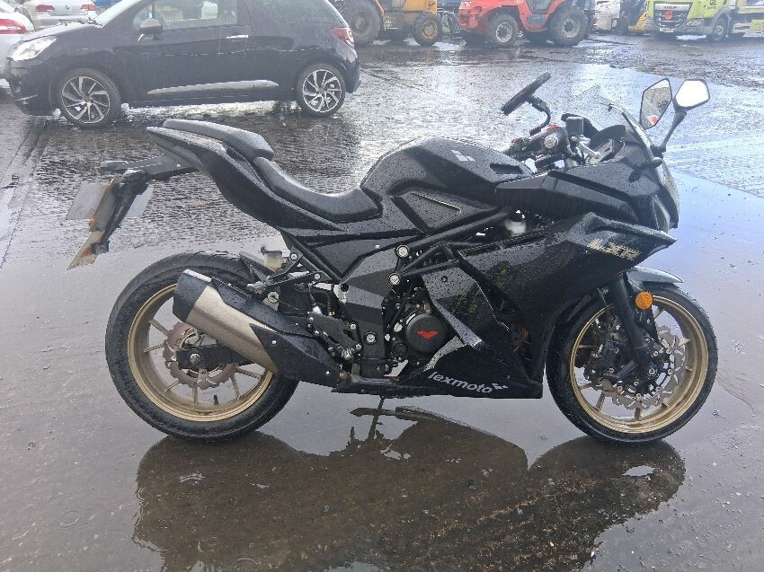 2022 LEXMOTO LXR