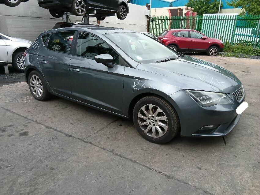 2013 SEAT LEON
