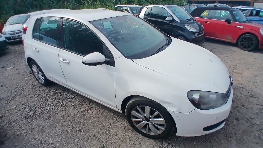 2010 VOLKSWAGEN GOLF
