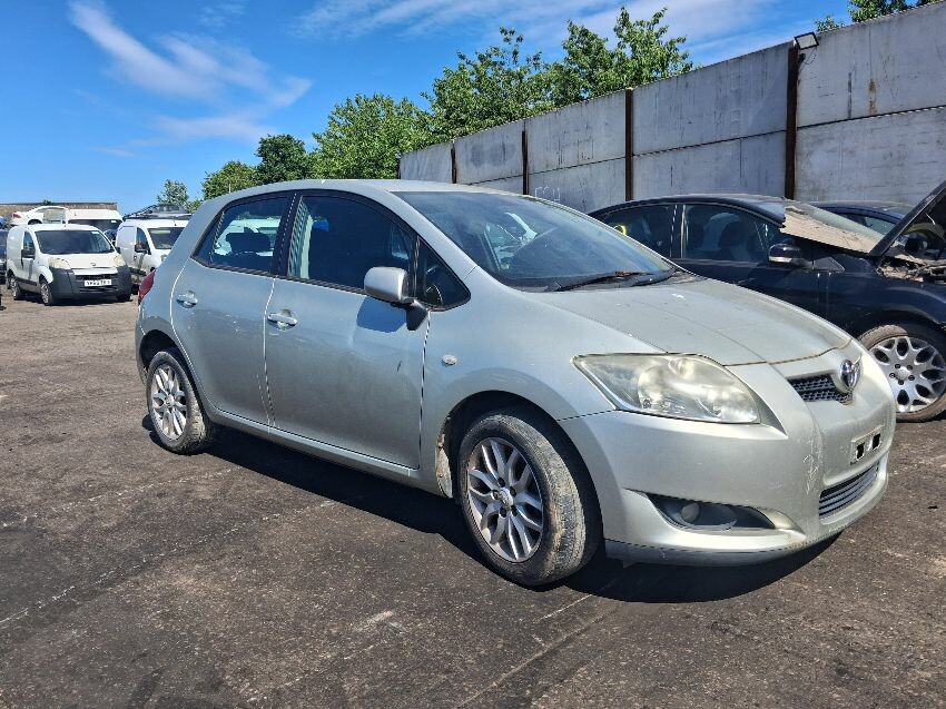 2007 TOYOTA AURIS