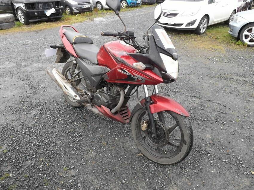 2014 HONDA CBF
