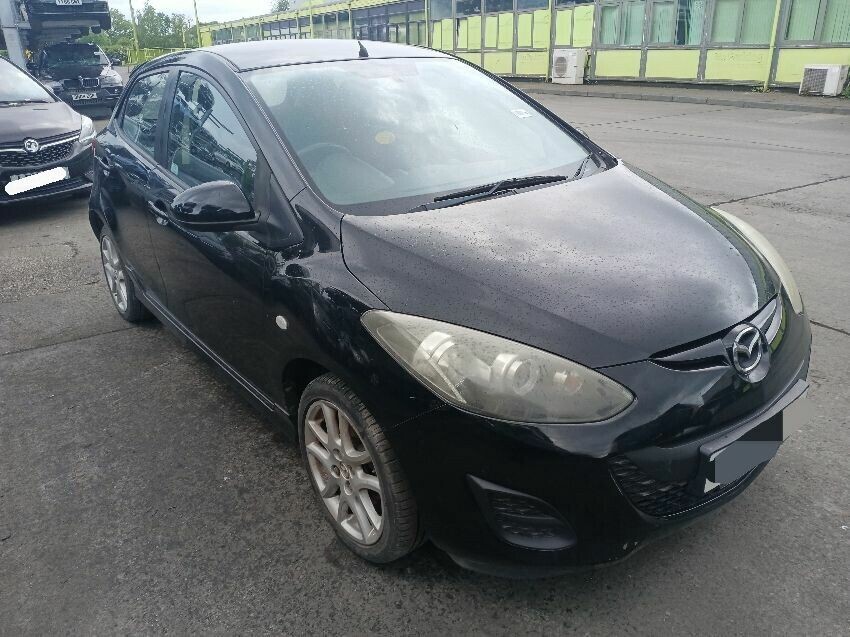 2012 MAZDA 2