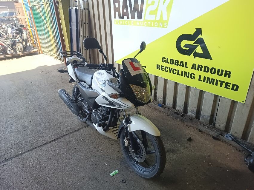 2013 HONDA CBF