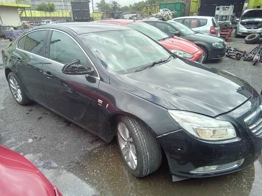 2013 VAUXHALL INSIGNIA